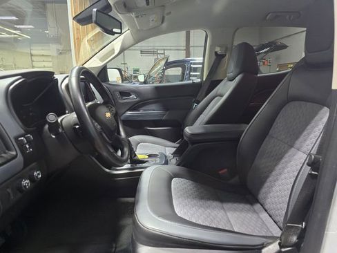 Used 2021 Chevrolet Colorado Z71 image 5