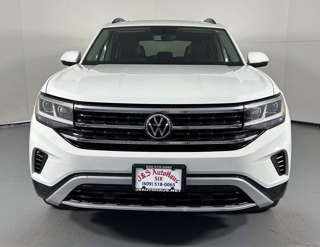 Used 2023 Volkswagen Atlas SE w/ Panoramic Sunroof Package AWD/4WD image 2