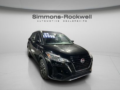Used 2024 Nissan Kicks SV