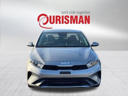Used 2023 Kia Forte LXS w/ LXS Technology Package image 6