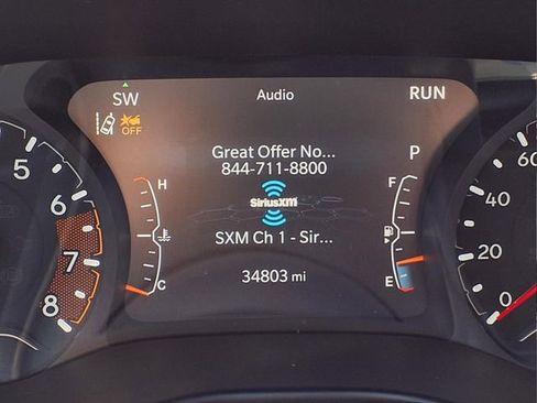 Used 2023 Jeep Compass Limited image 21