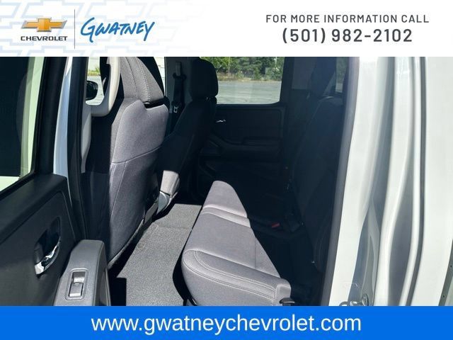 Used 2024 Nissan Frontier SV w/ SV Convenience Package AWD/4WD image 21