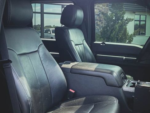 Used 2016 Ford F350 Lariat w/ Chrome Package AWD/4WD image 29
