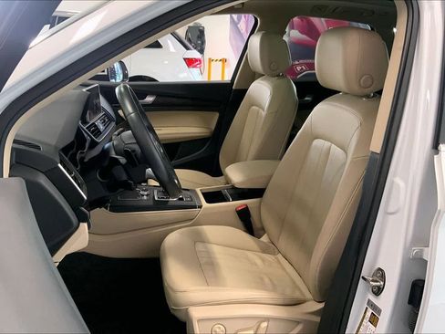 Used 2020 Audi Q5 2.0T Premium Plus w/ Premium Plus Package image 10