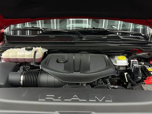 Used 2025 RAM 1500 Laramie w/ Night Edition image 20