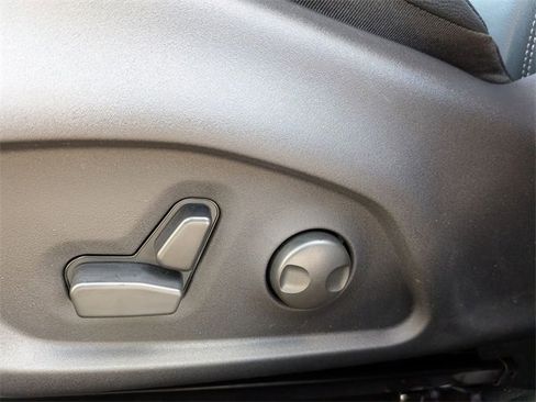 New 2026 Jeep Compass Limited image 10