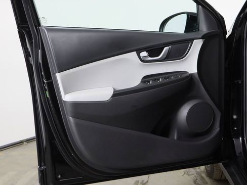 Used 2023 Hyundai Kona SE w/ Cargo Package image 20