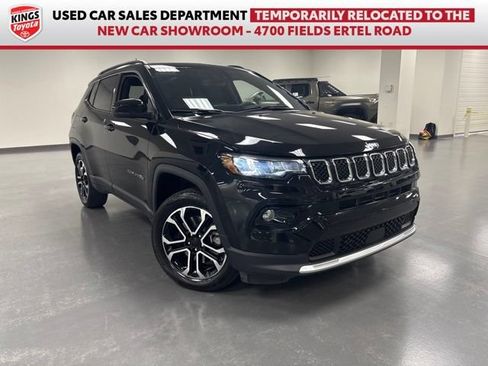 Used 2023 Jeep Compass Limited w/ Sun and Sound Group AWD/4WD image 1
