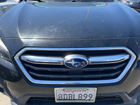 Used 2018 Subaru Outback 2.5i Touring w/ Popular Package #3 image 12