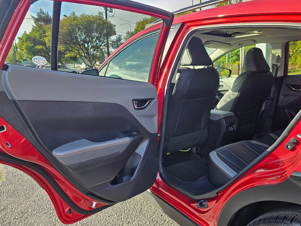 Certified 2024 Subaru Crosstrek 2.5i Limited w/ Crosstrek Mirror Package AWD/4WD image 16