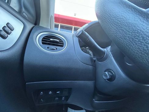 Used 2019 Nissan Pathfinder Platinum image 13