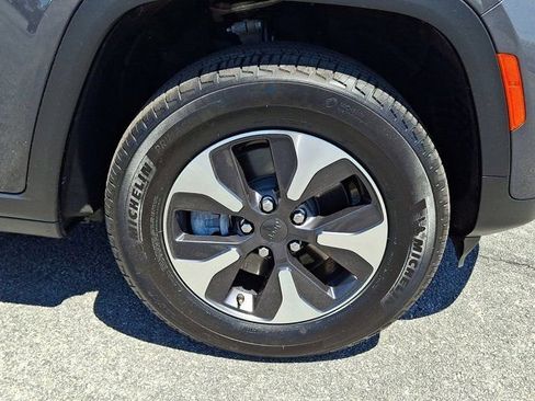 Certified 2024 Jeep Grand Cherokee Limited 4xe AWD/4WD image 11