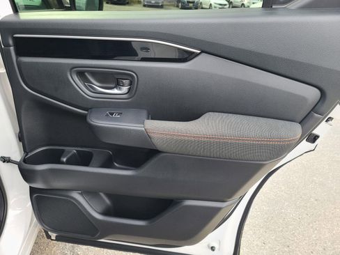 Used 2023 Honda Pilot Sport image 20