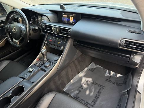 Used 2018 Lexus IS 300 w/ Accessory Package 2 image 63