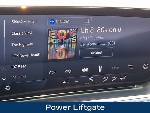 Used 2025 Buick Envision Preferred AWD/4WD image 12