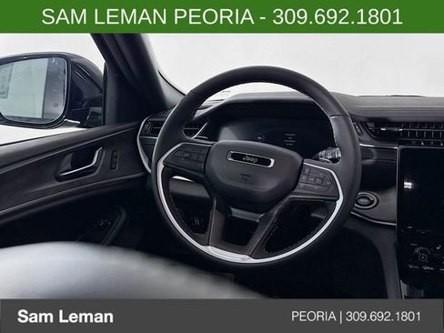 New 2025 Jeep Grand Cherokee L Limited image 37