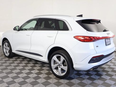 Used 2025 Audi Q5 Premium w/ Premium Plus AWD/4WD image 6