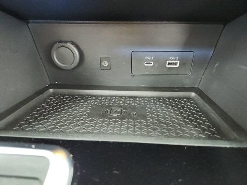 Used 2025 Nissan Pathfinder SL w/ SL Premium Package image 37