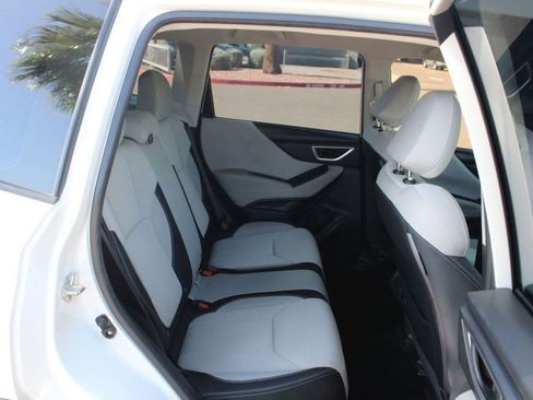 Used 2022 Subaru Forester AWD/4WD image 15