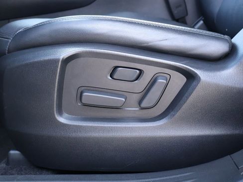 Used 2023 MAZDA CX-9 Touring image 24