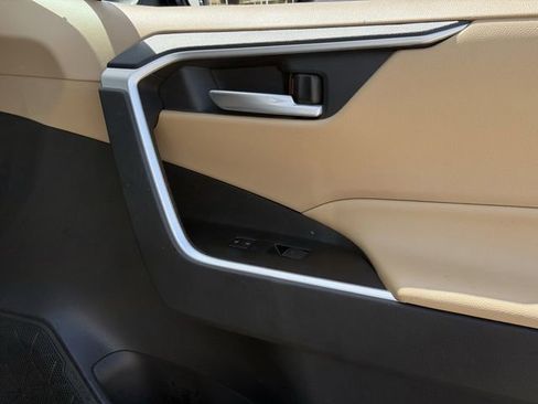 Used 2023 Toyota RAV4 XLE image 29