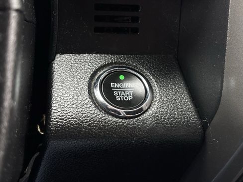 Used 2019 Ford Expedition XLT w/ Equipment Group 201A image 3