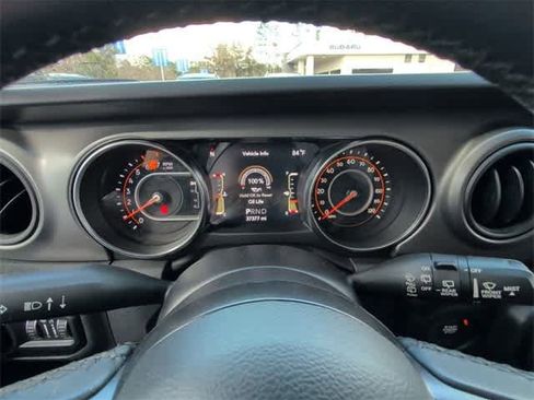 Used 2021 Jeep Wrangler Unlimited Sport image 28