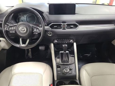 Used 2022 MAZDA CX-5 AWD 2.5 S w/ Premium Package image 2