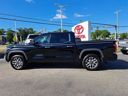 Used 2024 Toyota Tundra Limited AWD/4WD image 12