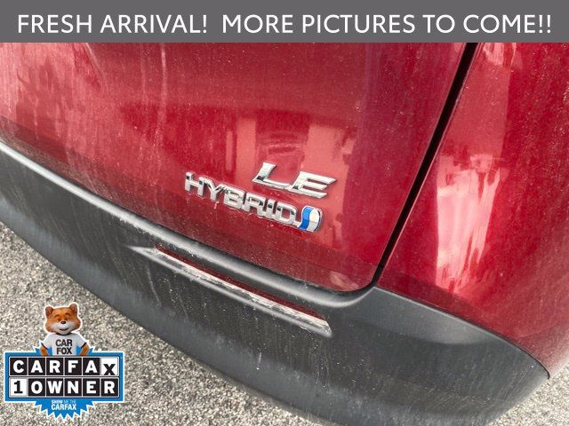 Used 2022 Toyota Sienna LE w/ LE Plus Package FWD image 9