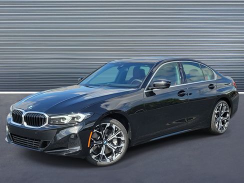 New 2026 BMW 330i Sedan w/ Convenience Package RWD image 1