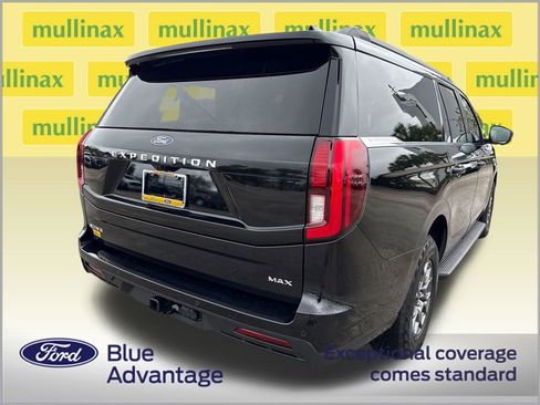 Used 2025 Ford Expedition Max Active image 4