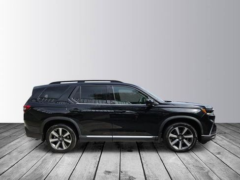 Certified 2024 Honda Pilot Elite image 6
