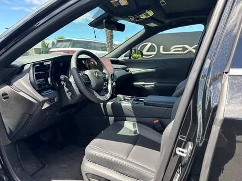New 2026 Lexus RX 350h AWD/4WD image 4