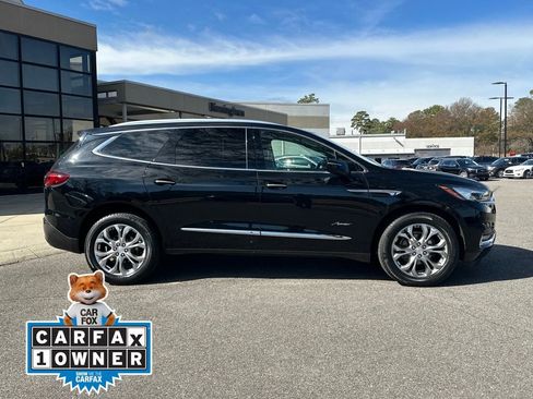 Used 2019 Buick Enclave Avenir w/ Avenir Technology Package image 14