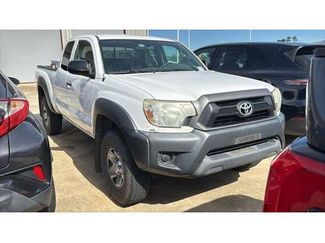Used 2015 Toyota Tacoma PreRunner w/ Convenience Package RWD video 2
