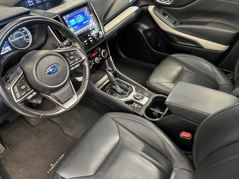 Used 2023 Subaru Forester Limited image 10