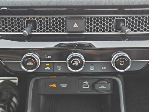 Used 2024 Honda Civic Sport image 19