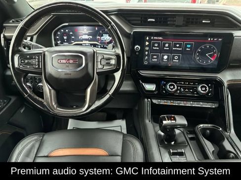 Used 2023 GMC Sierra 1500 AT4 w/ Technology Package AWD/4WD image 18