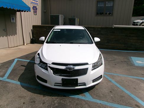 Used 2014 Chevrolet Cruze LT image 5