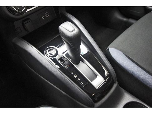 Used 2025 Nissan Versa SV w/ Trunk Package image 24