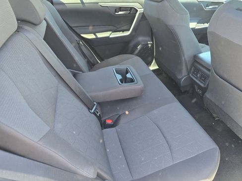 Used 2025 Toyota RAV4 XLE FWD image 13