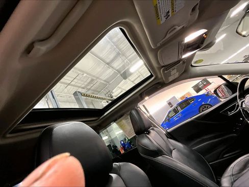 Used 2020 Subaru Forester Limited image 13