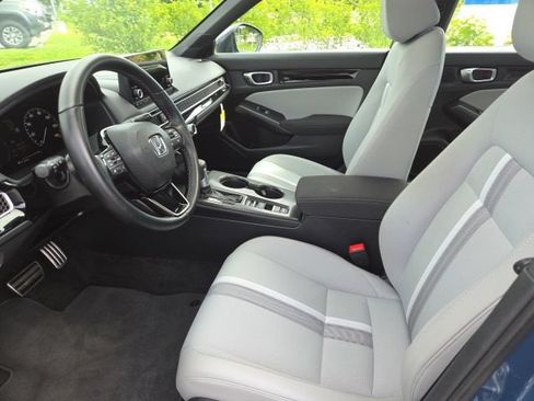 Used 2026 Honda Civic FWD Hybrid Sedan image 17