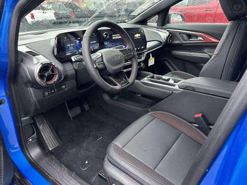 New 2026 Chevrolet Equinox EV RS image 9