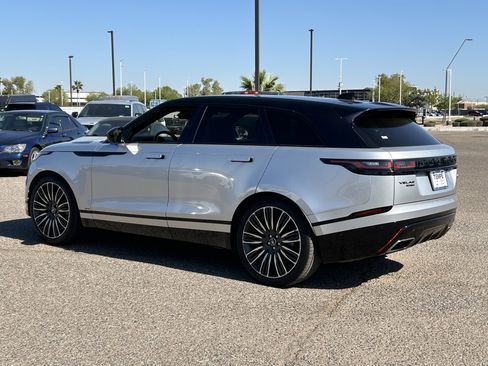 Used 2019 Land Rover Range Rover Velar R-Dynamic HSE image 4