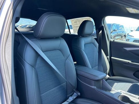 New 2026 Buick Envista Preferred FWD image 35