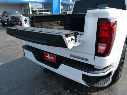 Used 2023 GMC Sierra 1500 Elevation RWD image 18