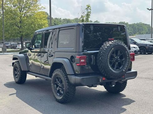 Used 2022 Jeep Wrangler Unlimited Sport AWD/4WD image 24