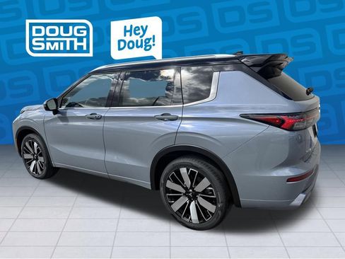 New 2026 Mitsubishi Outlander SEL AWD/4WD image 2